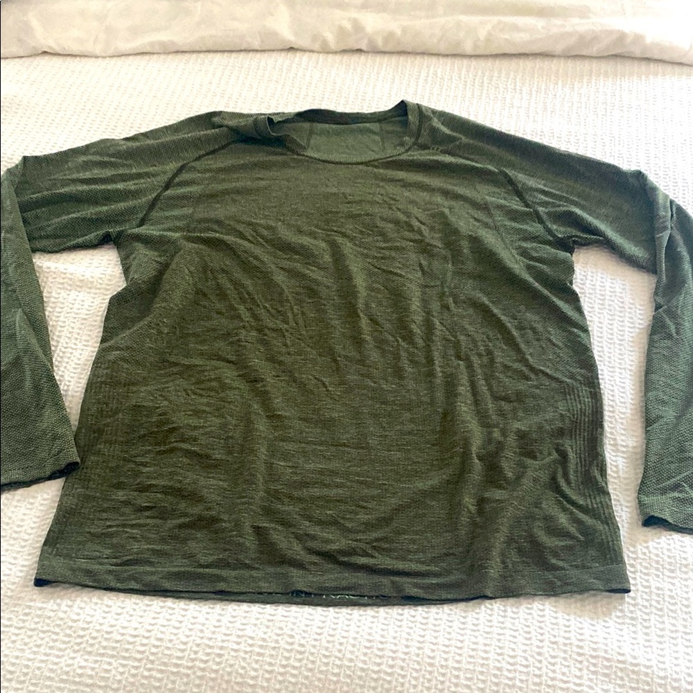 LULULEMON Olive Green Men's Shirt